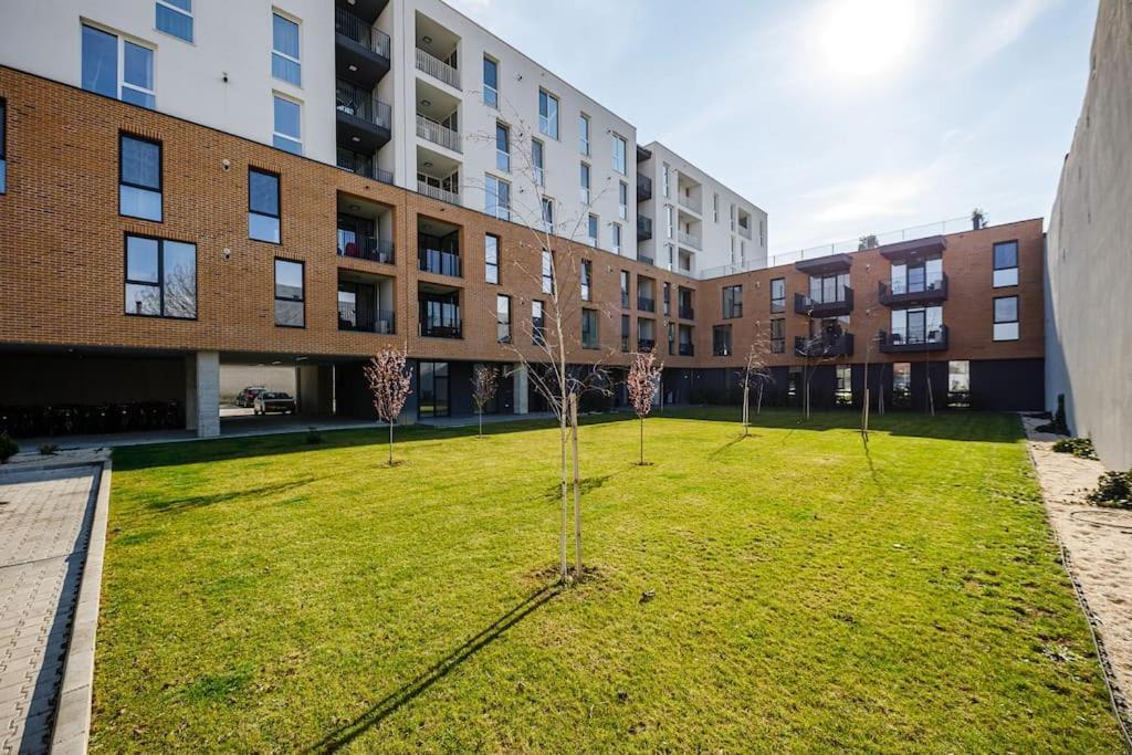 Luxury Apt. Near River & Parking Timișoara Zewnętrze zdjęcie