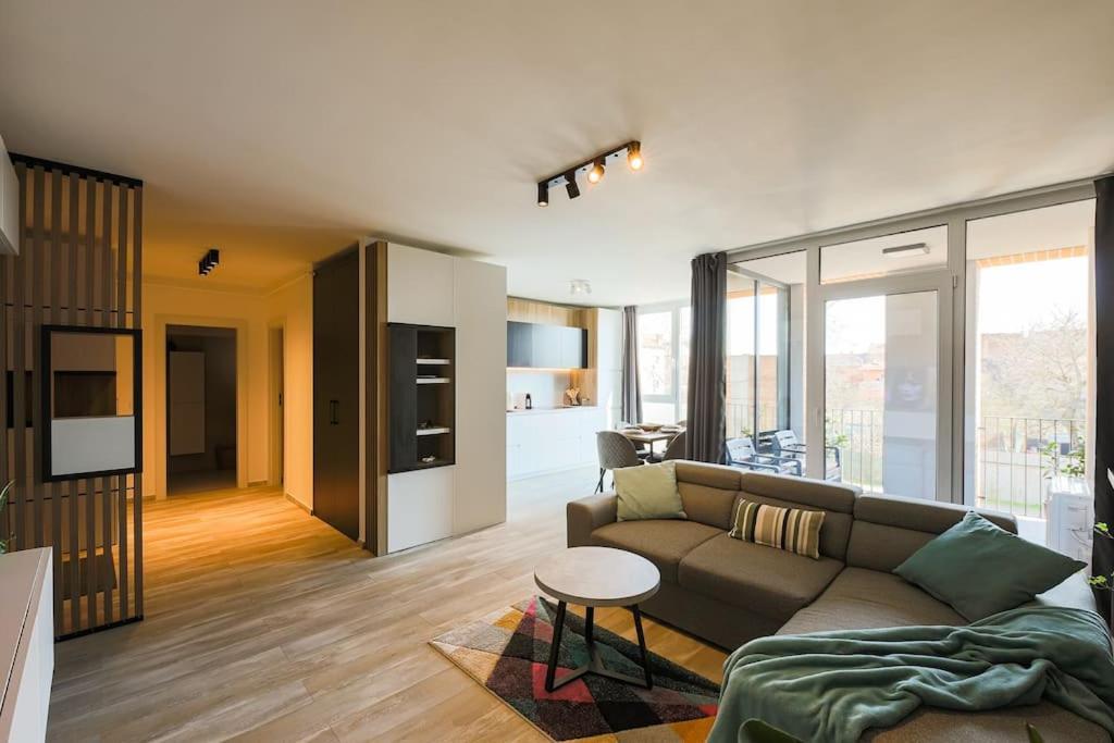 Luxury Apt. Near River & Parking Timișoara Zewnętrze zdjęcie