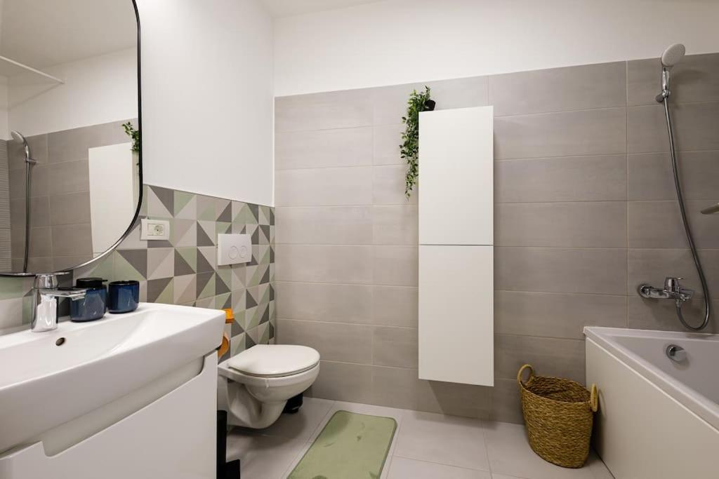 Luxury Apt. Near River & Parking Timișoara Zewnętrze zdjęcie